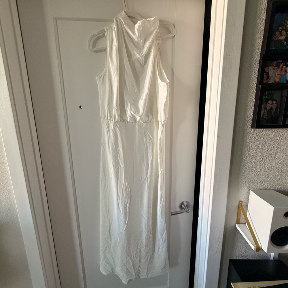 Amazon Elegant White Midi Dress